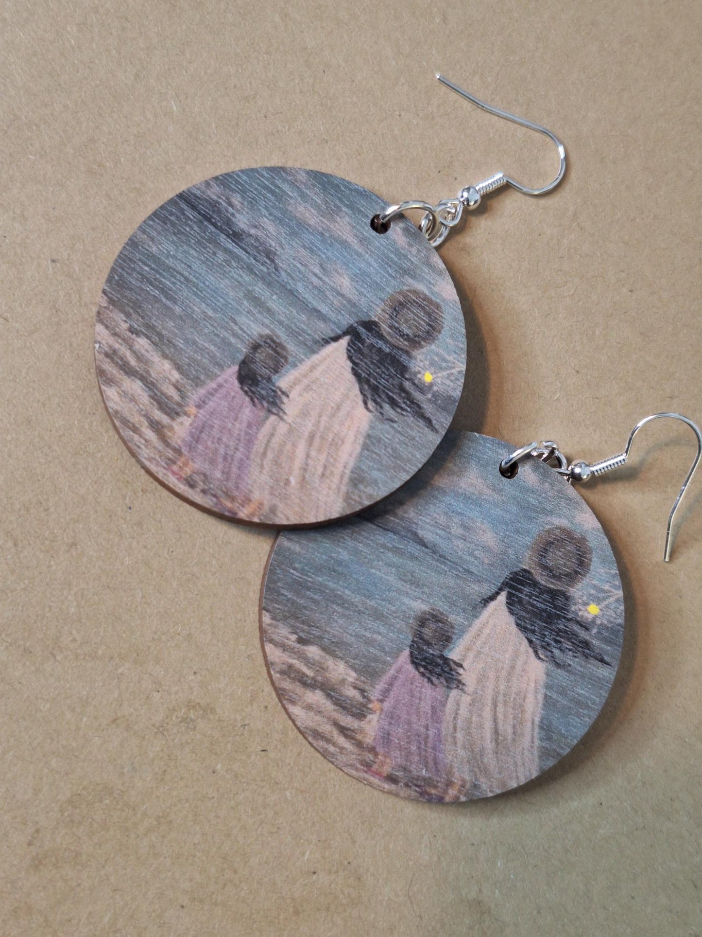 Puukorvakorut Vintage: Maija ja tyttö