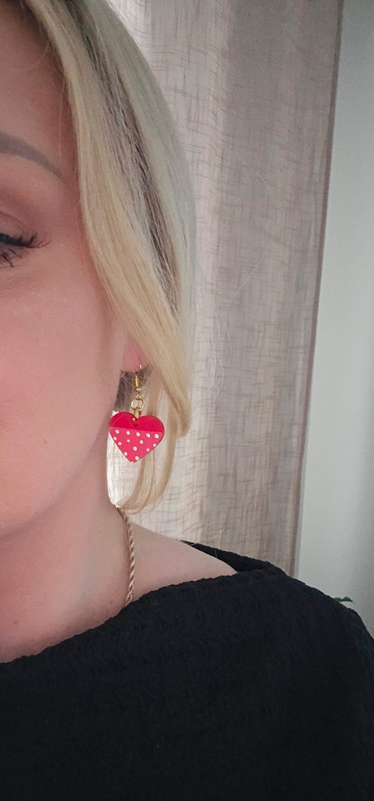 Mari-sydänkorvakorut