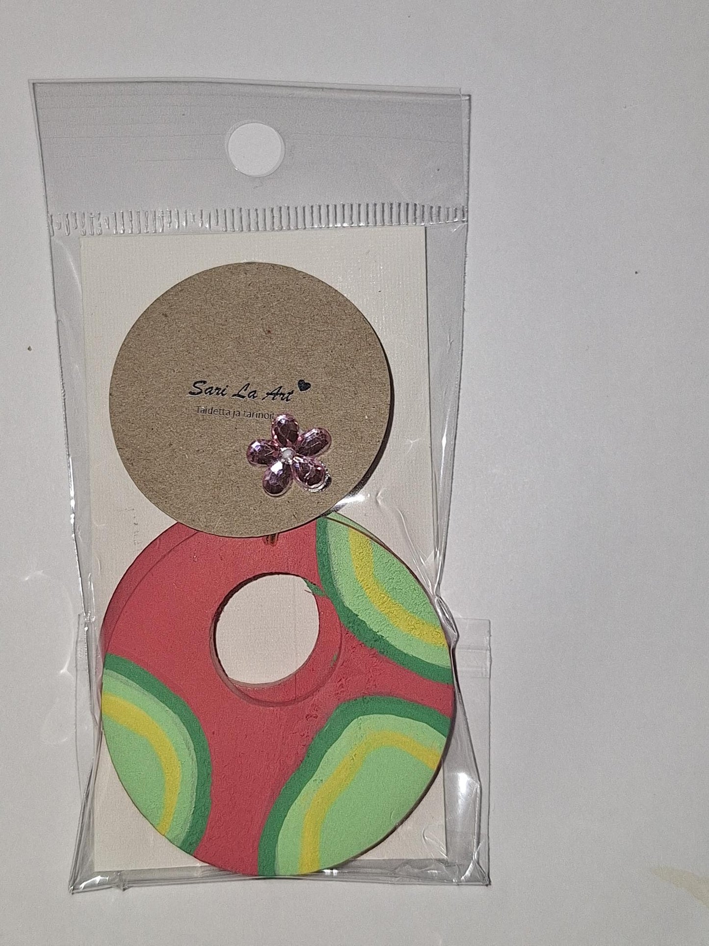 Puukorvakorut käsinmaalatut, moniväriset