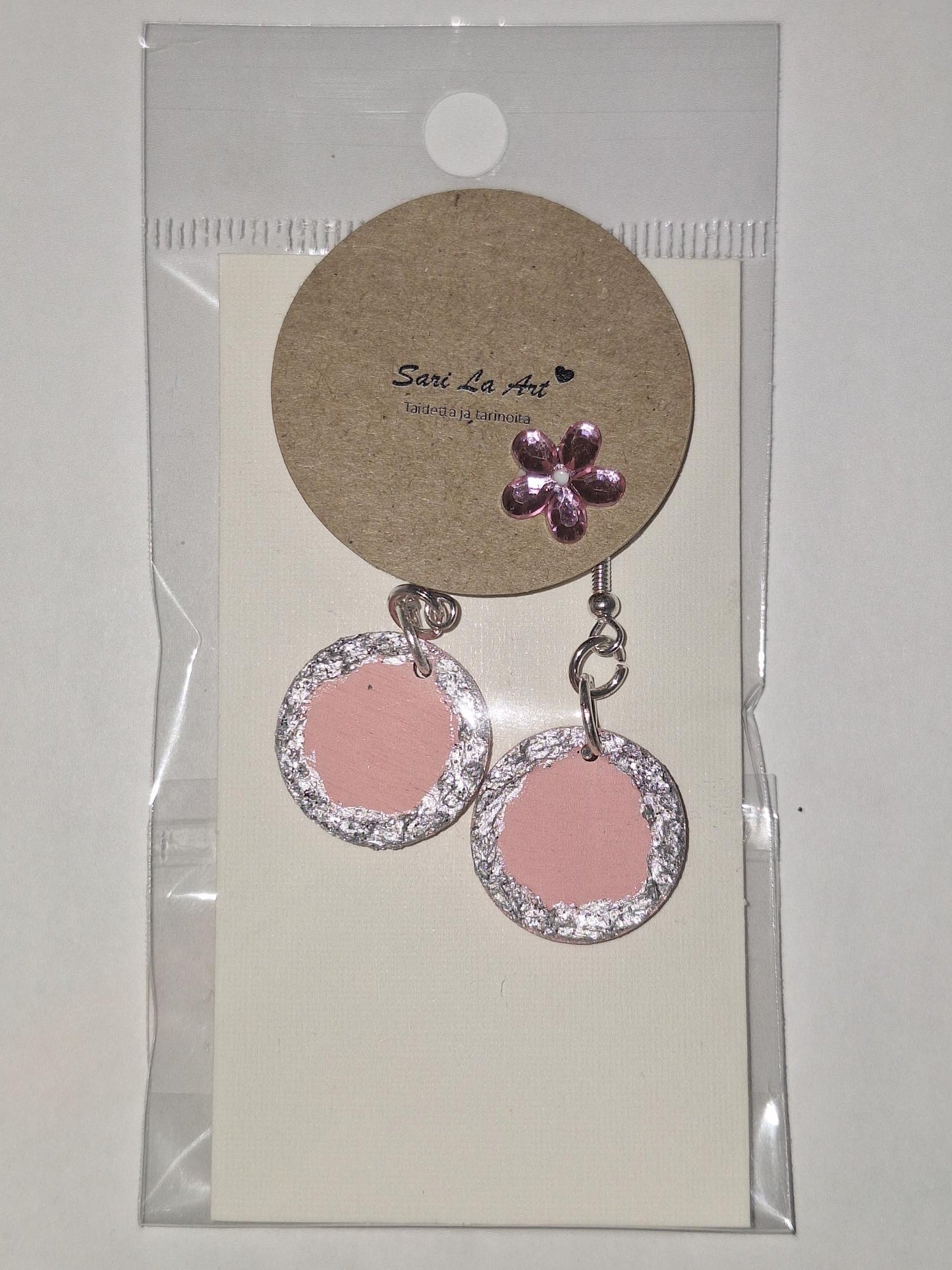 Hope-malliston puiset korvakorut