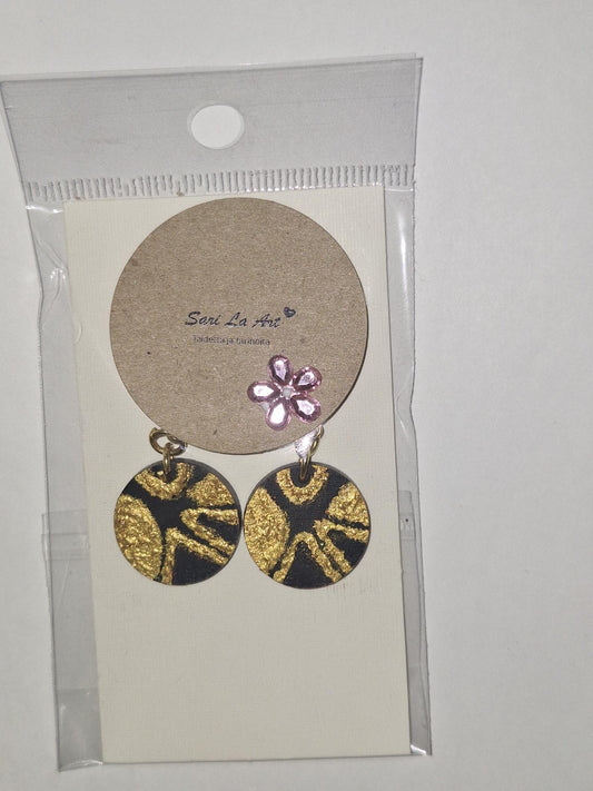 Maureen-malliston puiset korvakorut